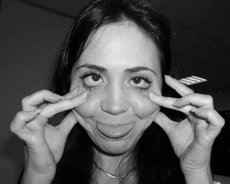 La pire grimace sera l'occasion de vous montrer sous un autre jour!